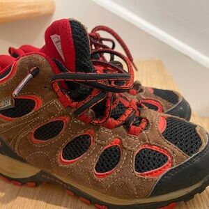Kids Merrell Hiking Boots Size 2 Lightweight
